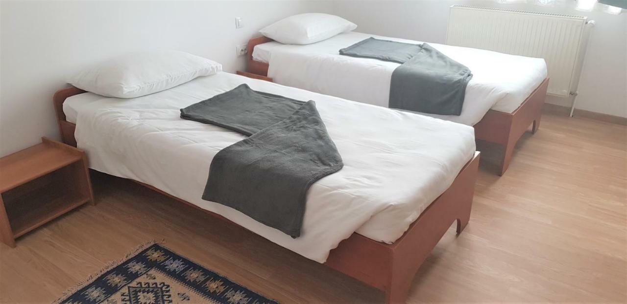 Coroian House Apartment Cluj-Napoca Luaran gambar